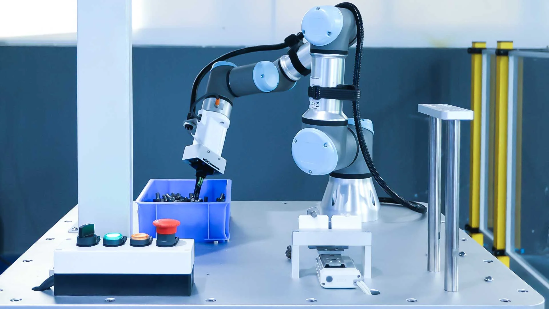 智能机器人应用-3D视觉引导齿轮轴抓取上料