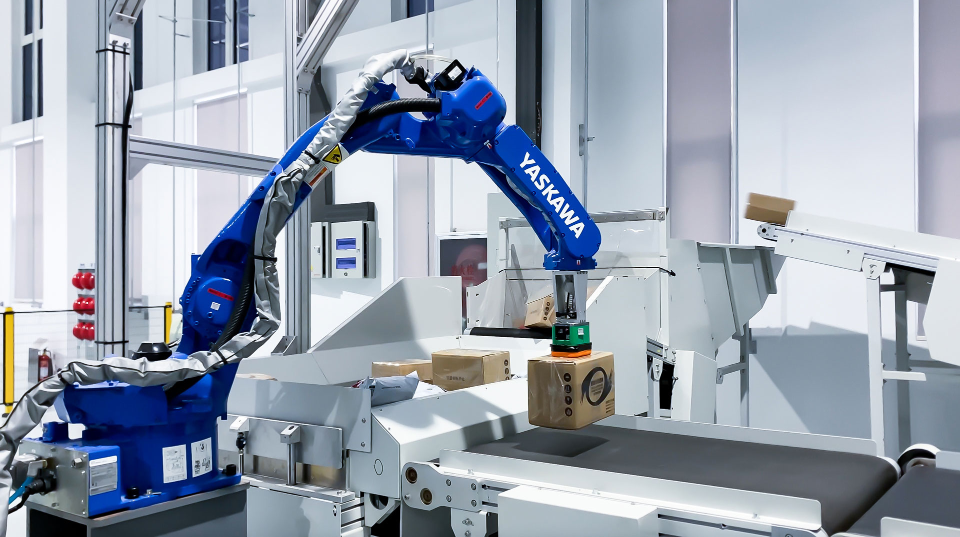 智能机器人物应用-高速快递供包