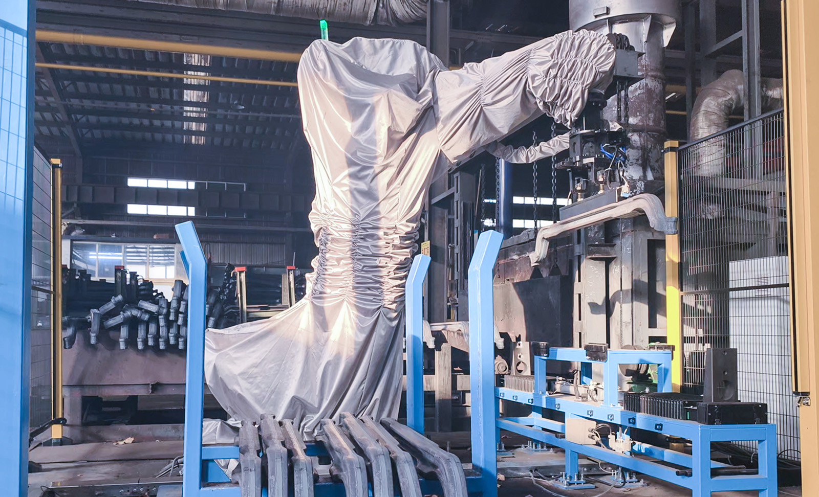 AI视觉引导汽车前桥深筐抓取上料 | 某大型汽车零部件厂