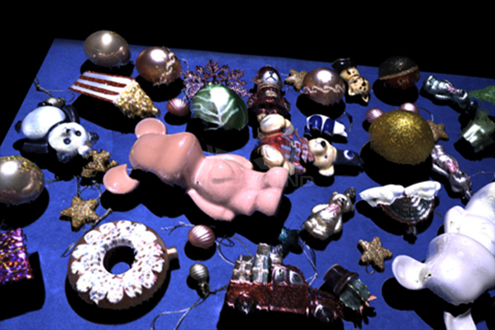 反光、颜色/细节丰富的各种真实货品