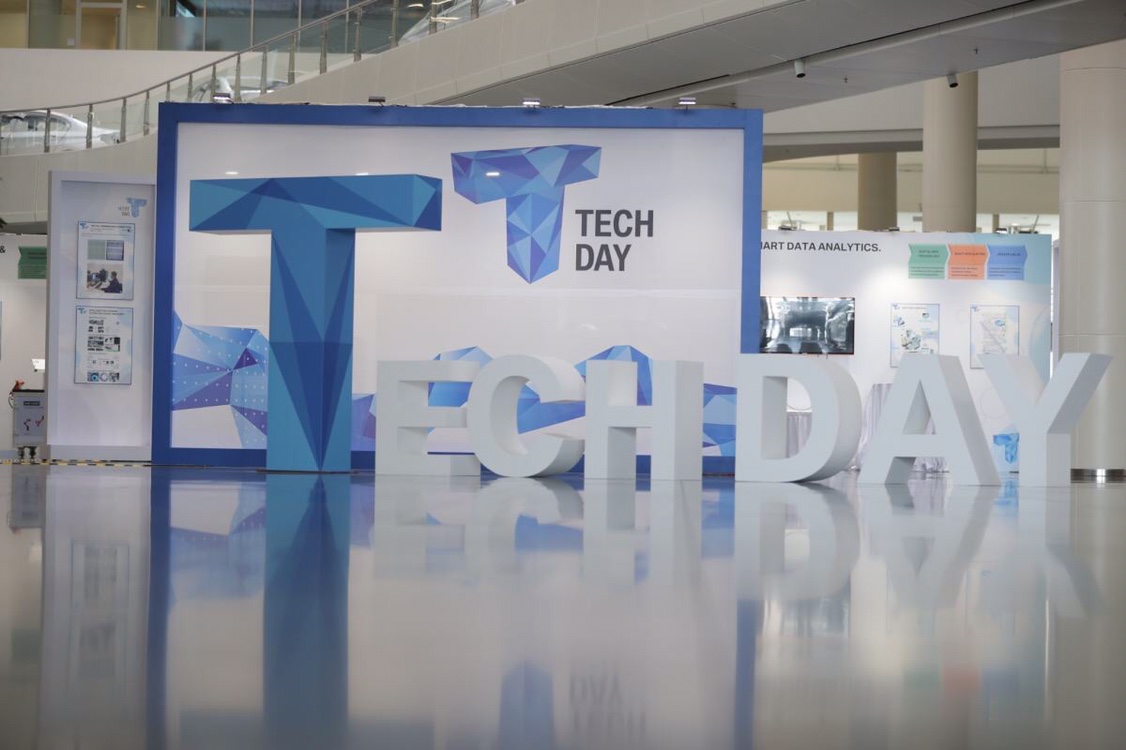 梅卡曼德受邀参加宝马TechDay活动，荣获TECHATHON AWARD奖