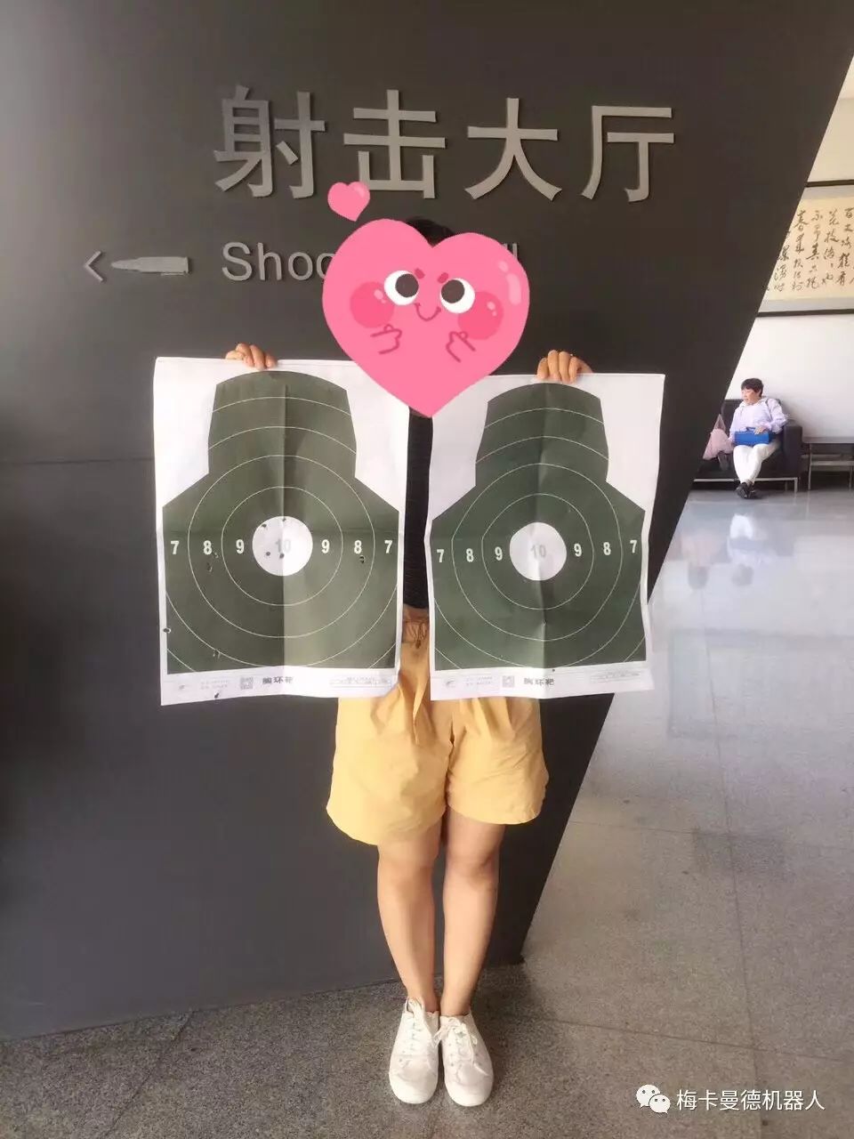 真枪实弹！这家公司的妹子玩儿枪比冷锋还6！