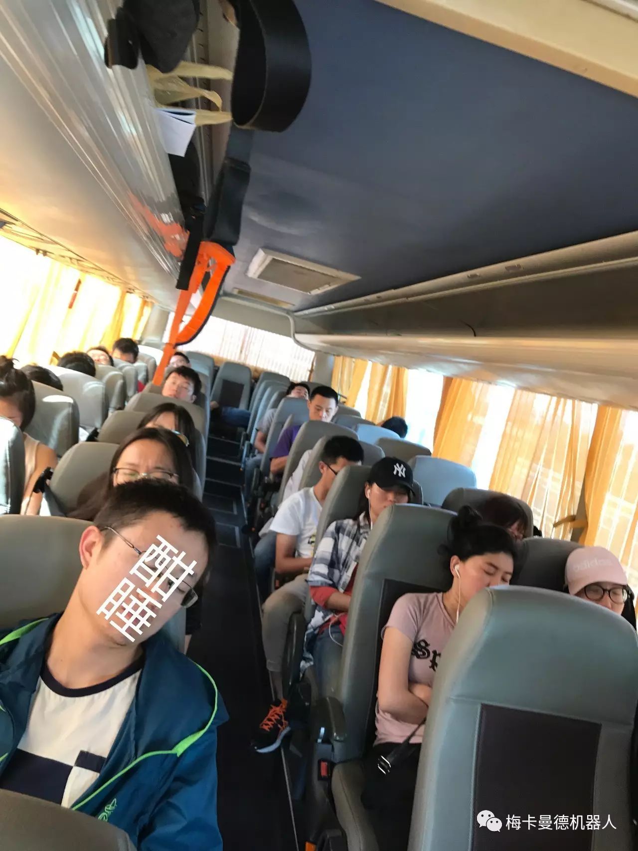 真枪实弹！这家公司的妹子玩儿枪比冷锋还6！